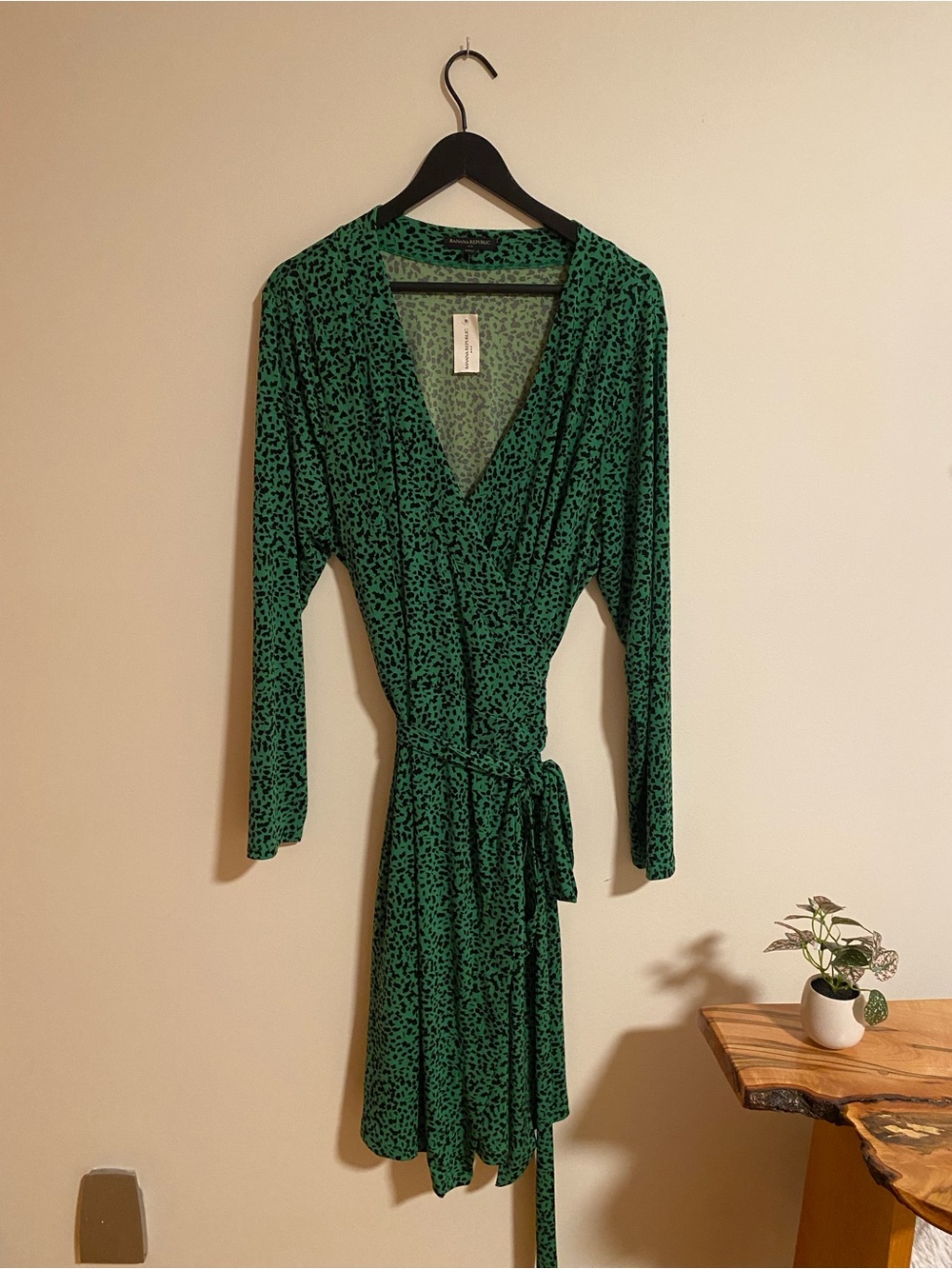 NWT Banana Republic Dotted Wrap Midi Dress